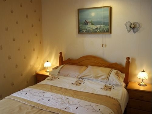 The Harbour Lights Bed & Breakfast Ilfracombe Exterior photo